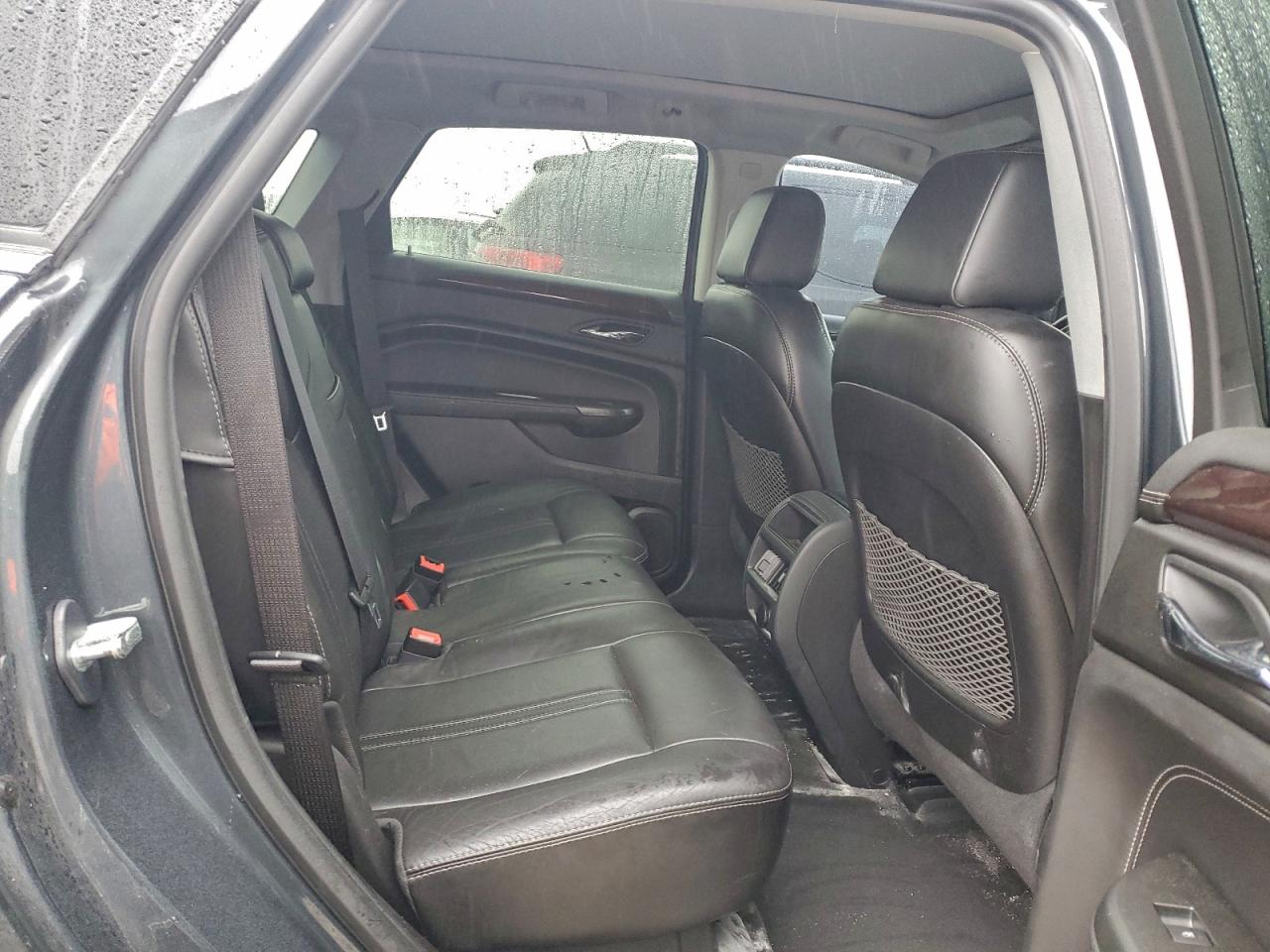 Cadillac SRX Luxury Collection Image 3