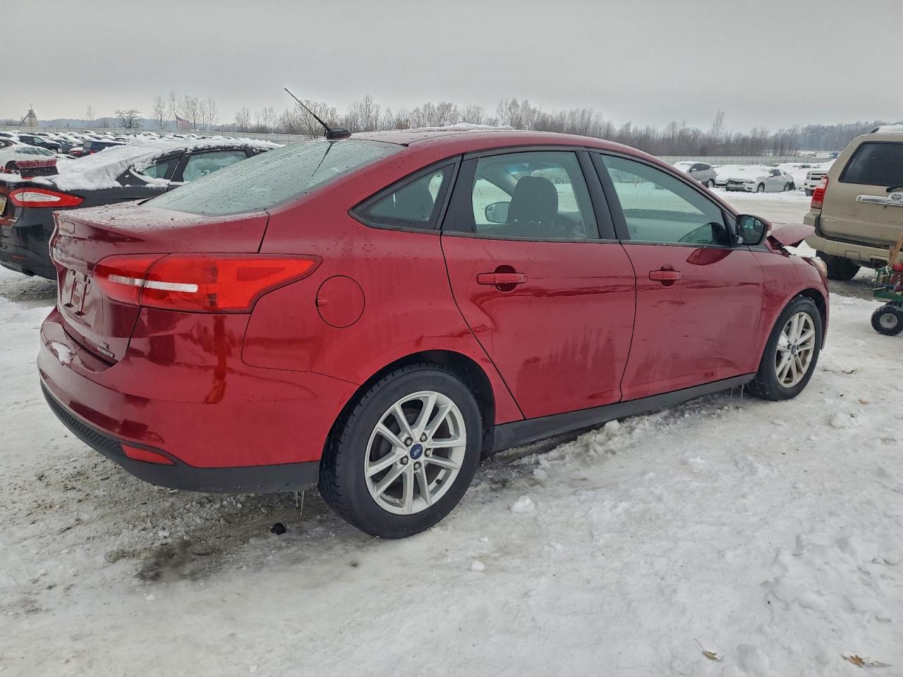 Ford Focus Se Image 12