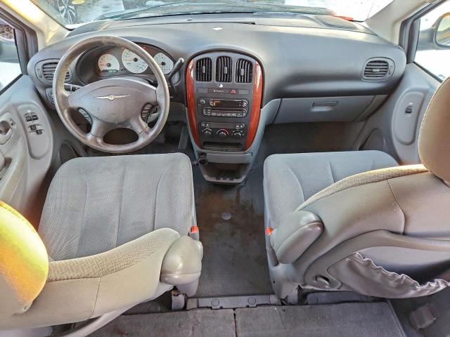 Chrysler Minivan Lx Image 9