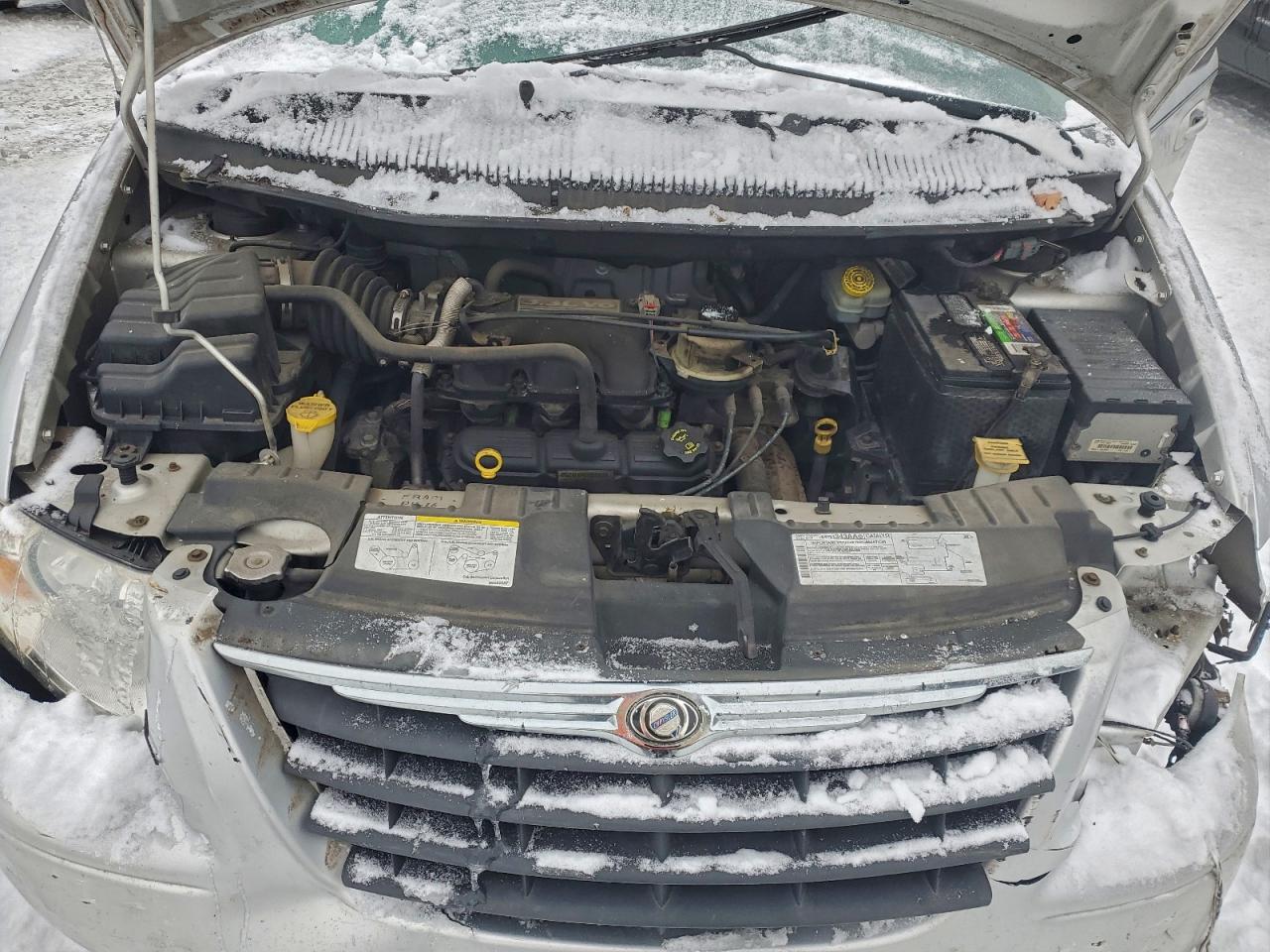 Chrysler Minivan Lx Image 10