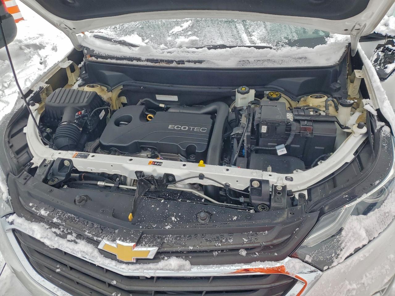 Chevrolet Equinox Ls Image 2