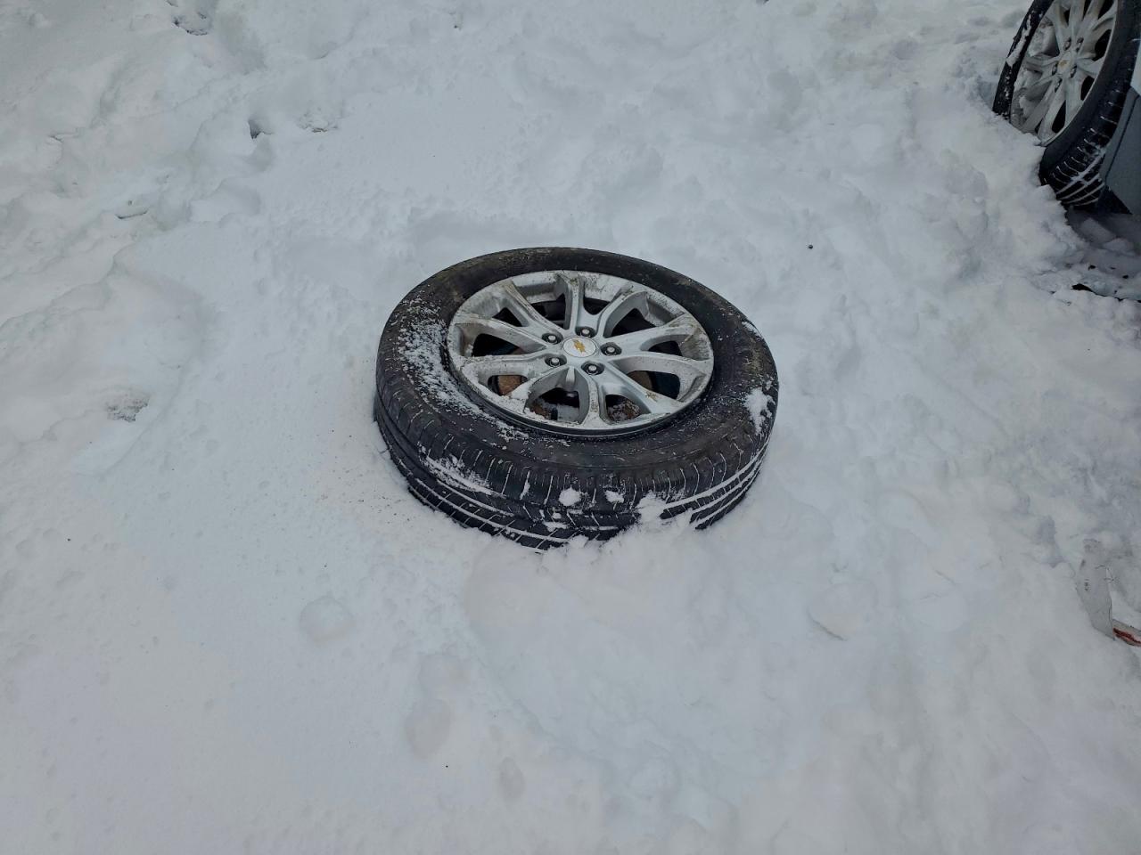 Chevrolet Equinox Ls Image 13