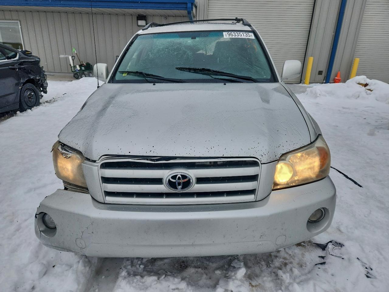 Toyota Highlander Sport Image 4