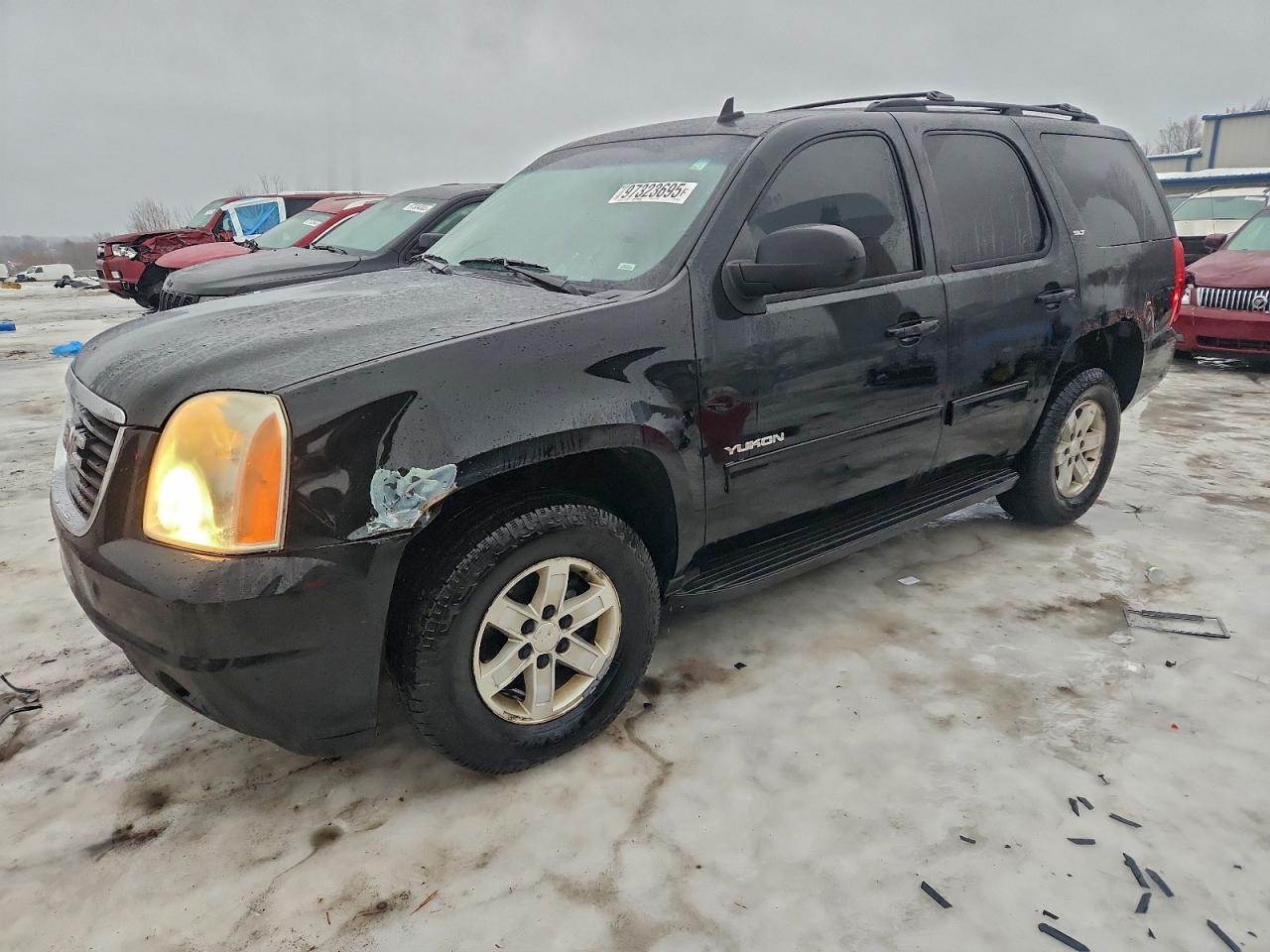 GMC Yukon Slt Image 1