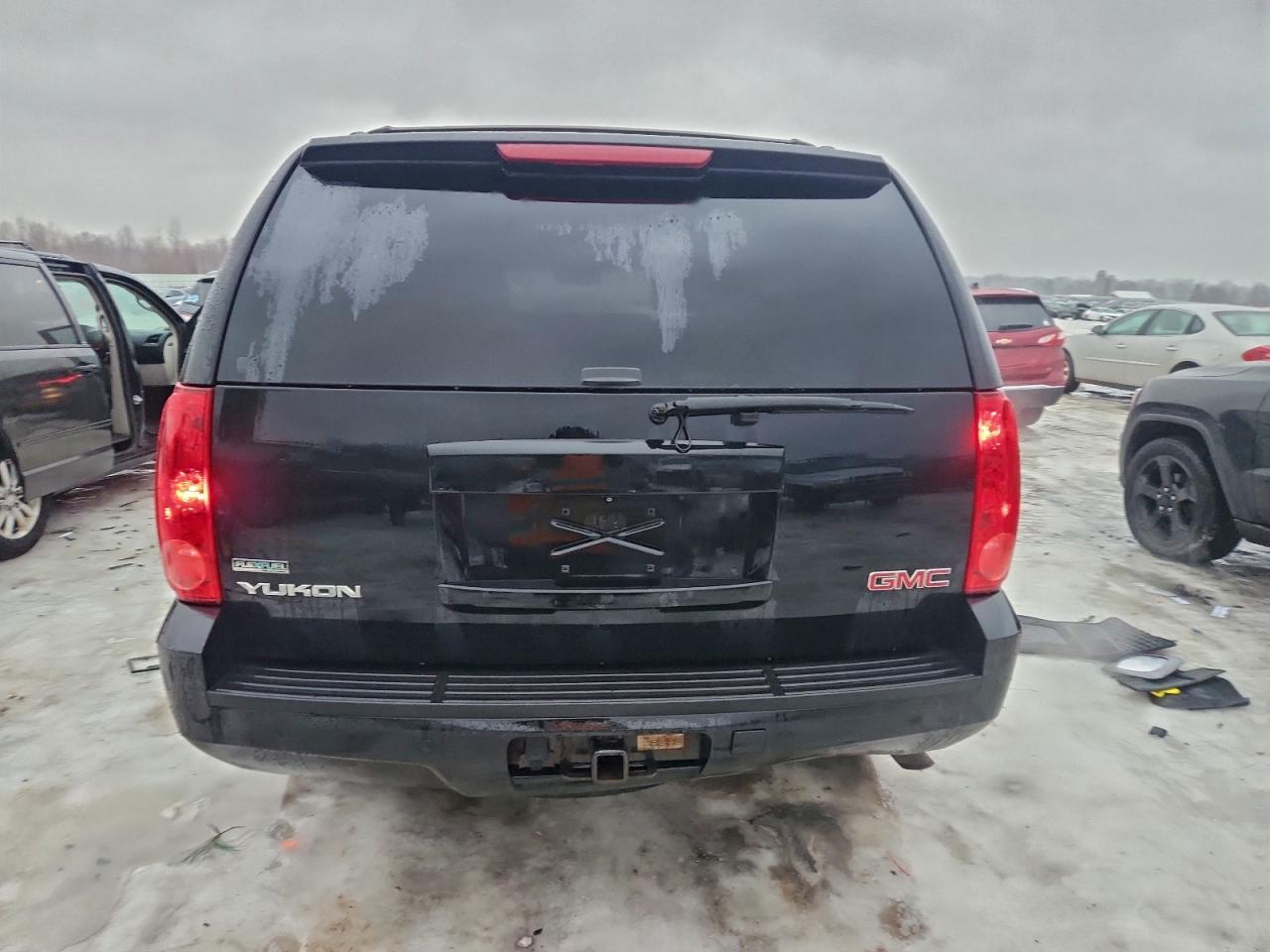 GMC Yukon Slt Image 4