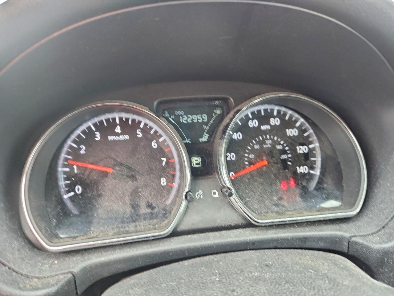 Nissan Versa S Image 10