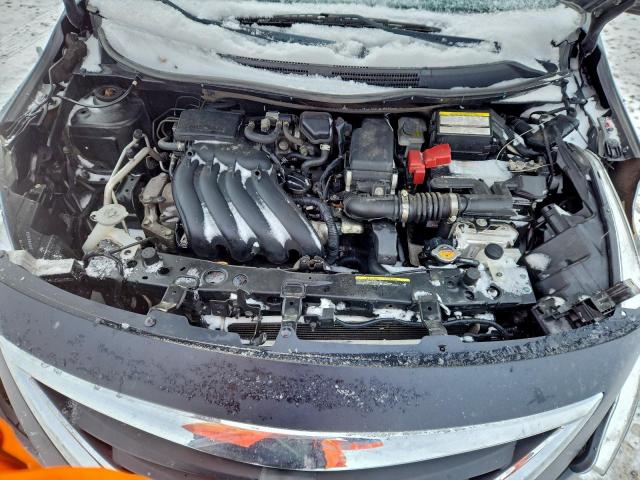 Nissan Versa S Image 11