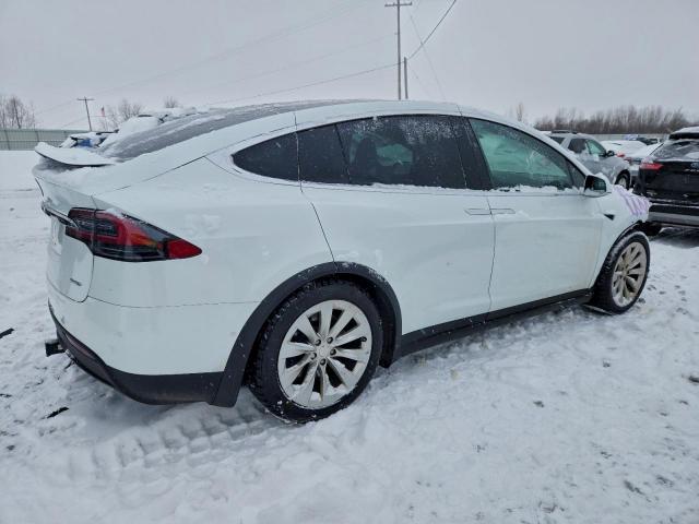 Tesla Model X Image 10