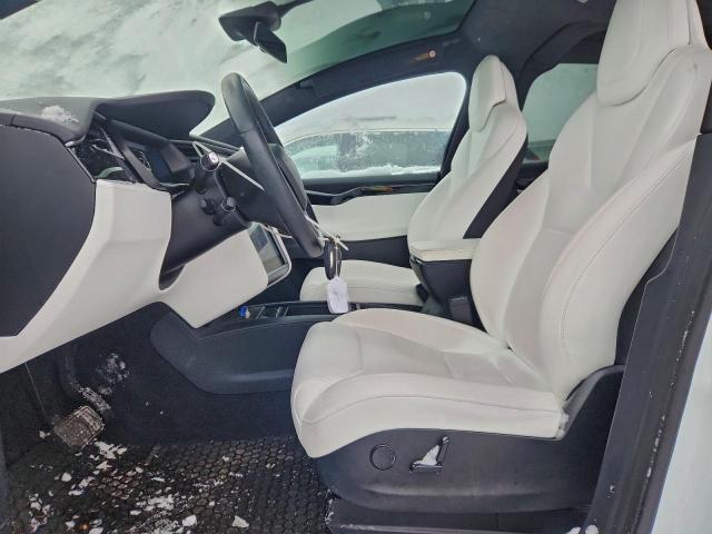 Tesla Model X Image 3