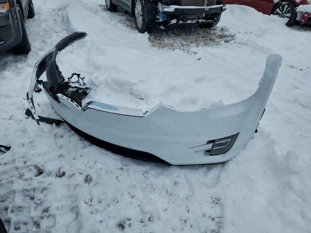 Tesla Model X Image 2