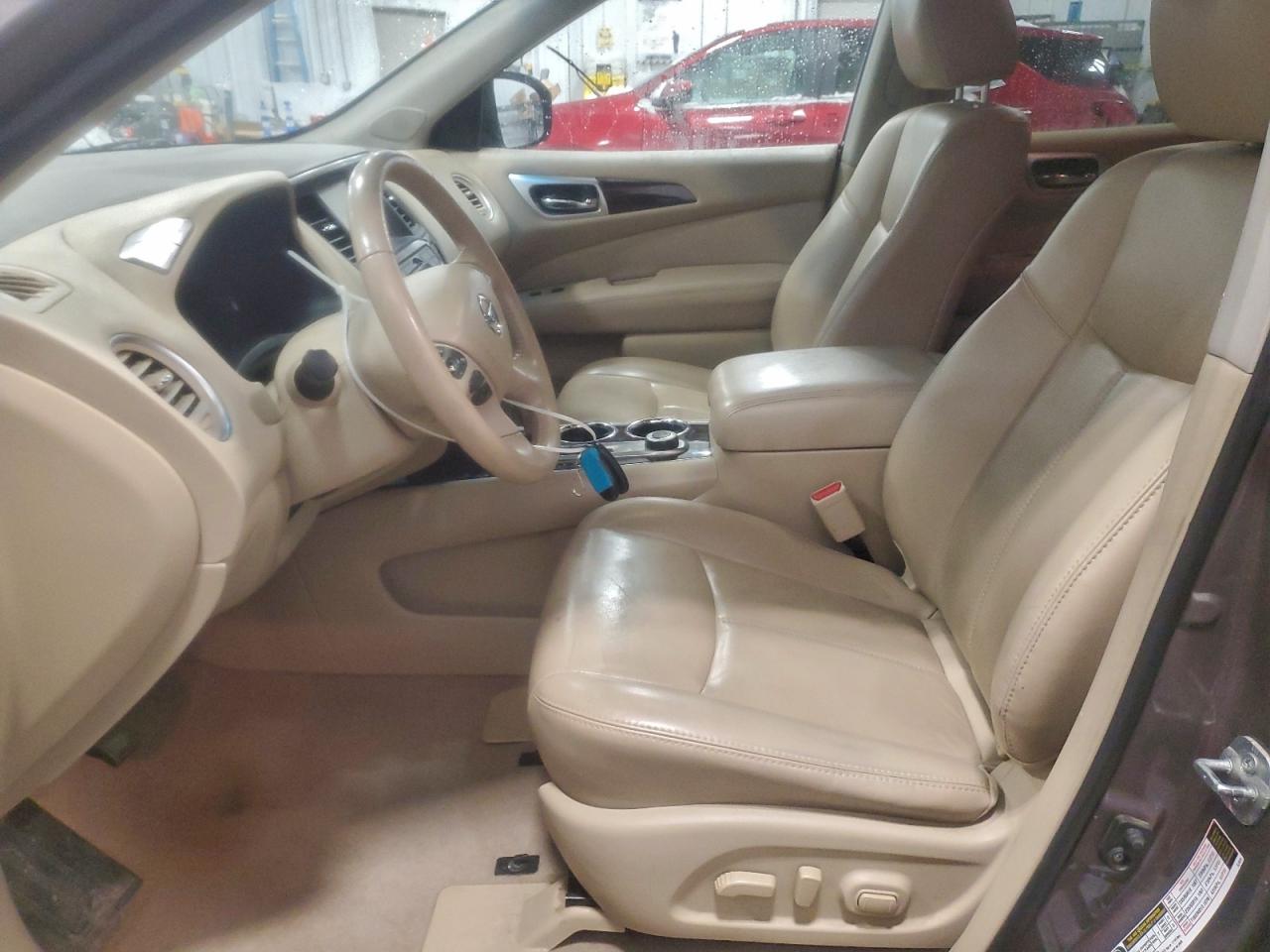 Nissan Pathfinder S Image 13