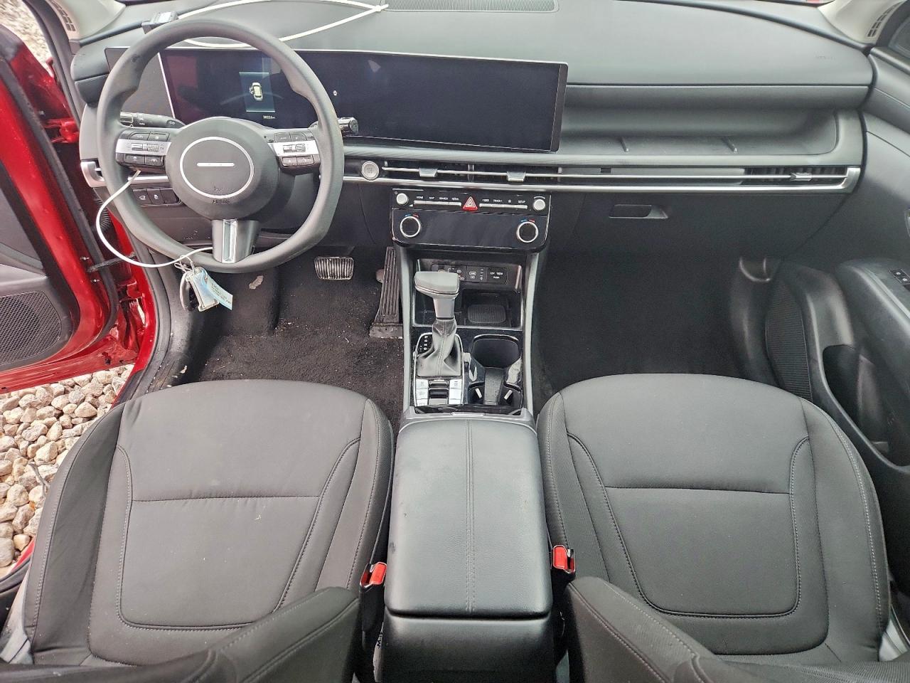 Hyundai TUCSON Sel Image 12