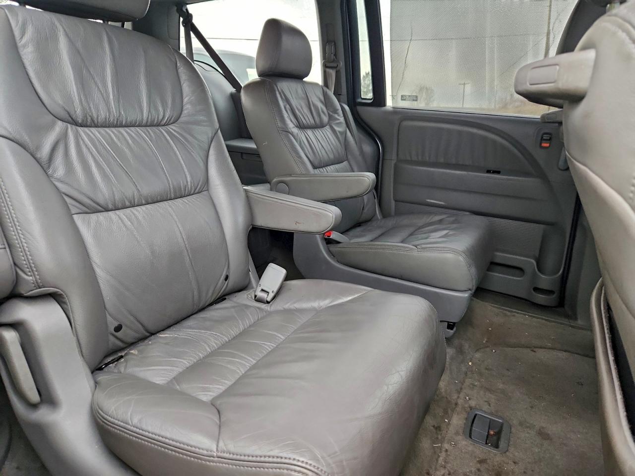 Honda Odyssey Exl Image 4