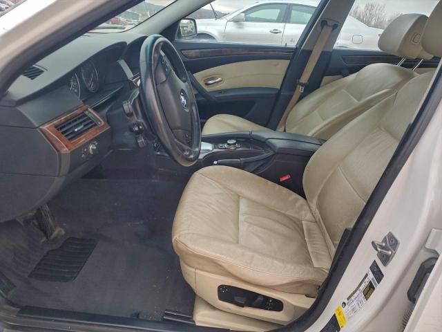 BMW 5 Series Xi Image 11