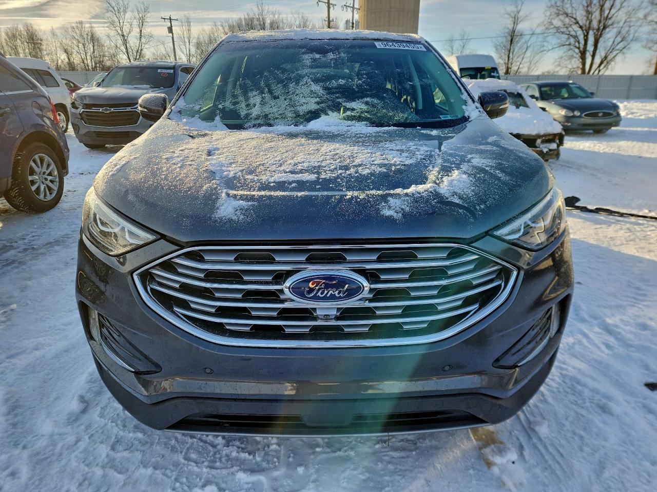 Ford Edge Titanium Image 4