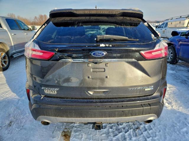 Ford Edge Titanium Image 5