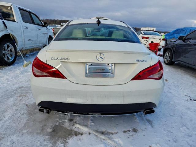 Mercedes-Benz Cla-class 250 4matic Image 2