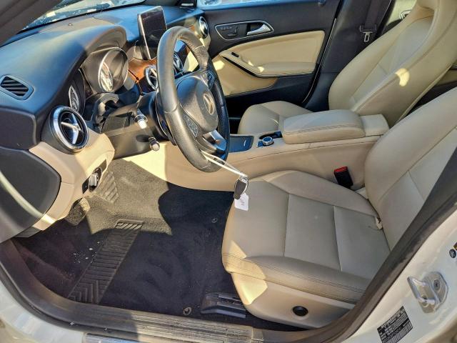 Mercedes-Benz Cla-class 250 4matic Image 11