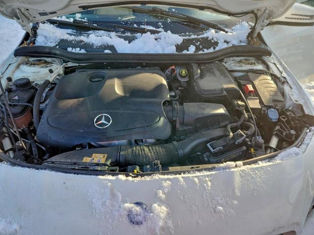 Mercedes-Benz Cla-class 250 4matic Image 6