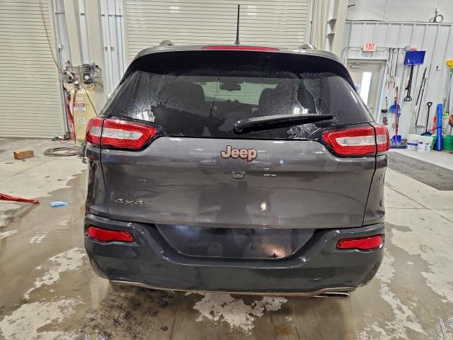 Jeep Grand Cherokee Latitude Image 5