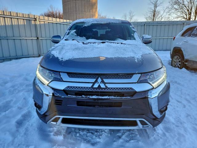 Mitsubishi Outlander Se Image 5