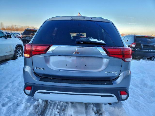 Mitsubishi Outlander Se Image 6