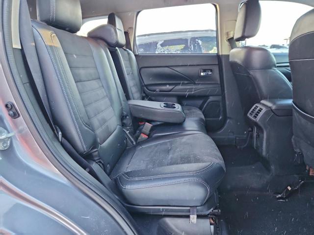 Mitsubishi Outlander Se Image 10