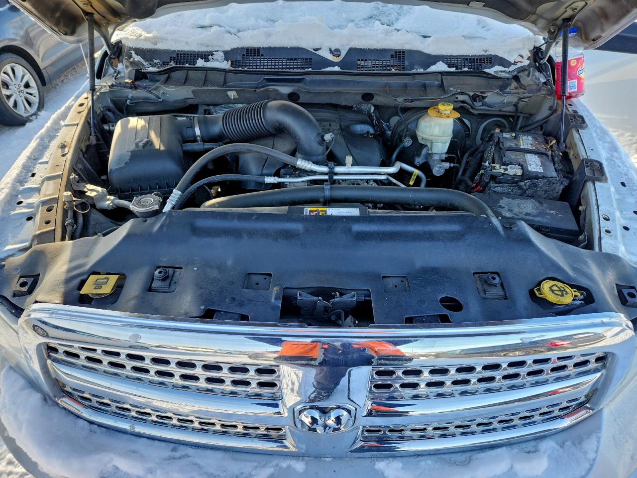 Ram 1500 Laramie Image 8