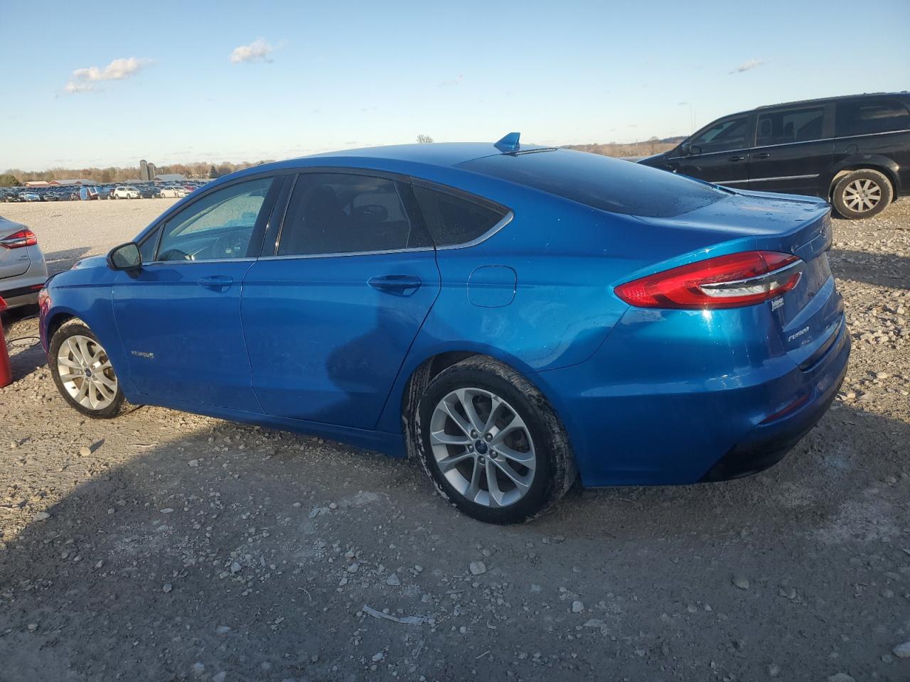 Ford Fusion Se Image 4