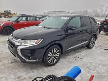  Salvage Mitsubishi Outlander