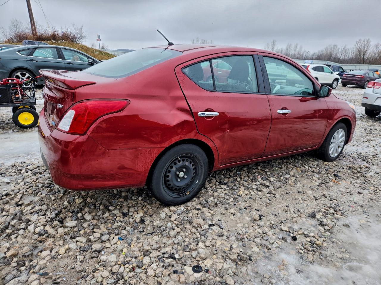 Nissan Versa S Image 6