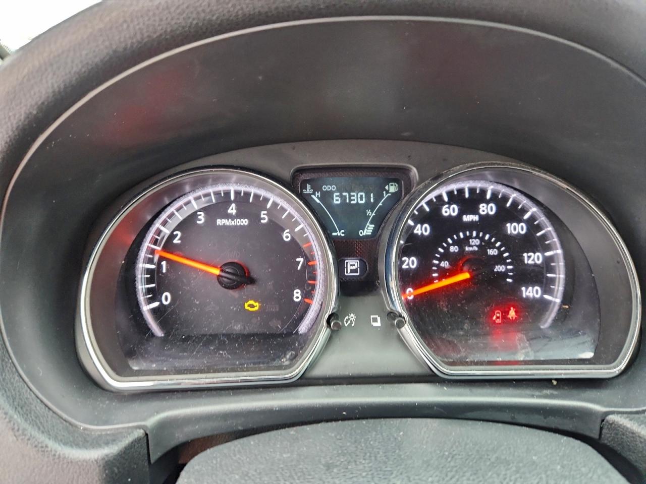 Nissan Versa S Image 12