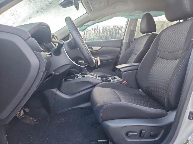 Nissan Rogue S Image 6