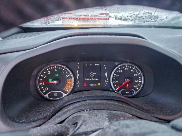 Jeep Renegade Latitude Image 10