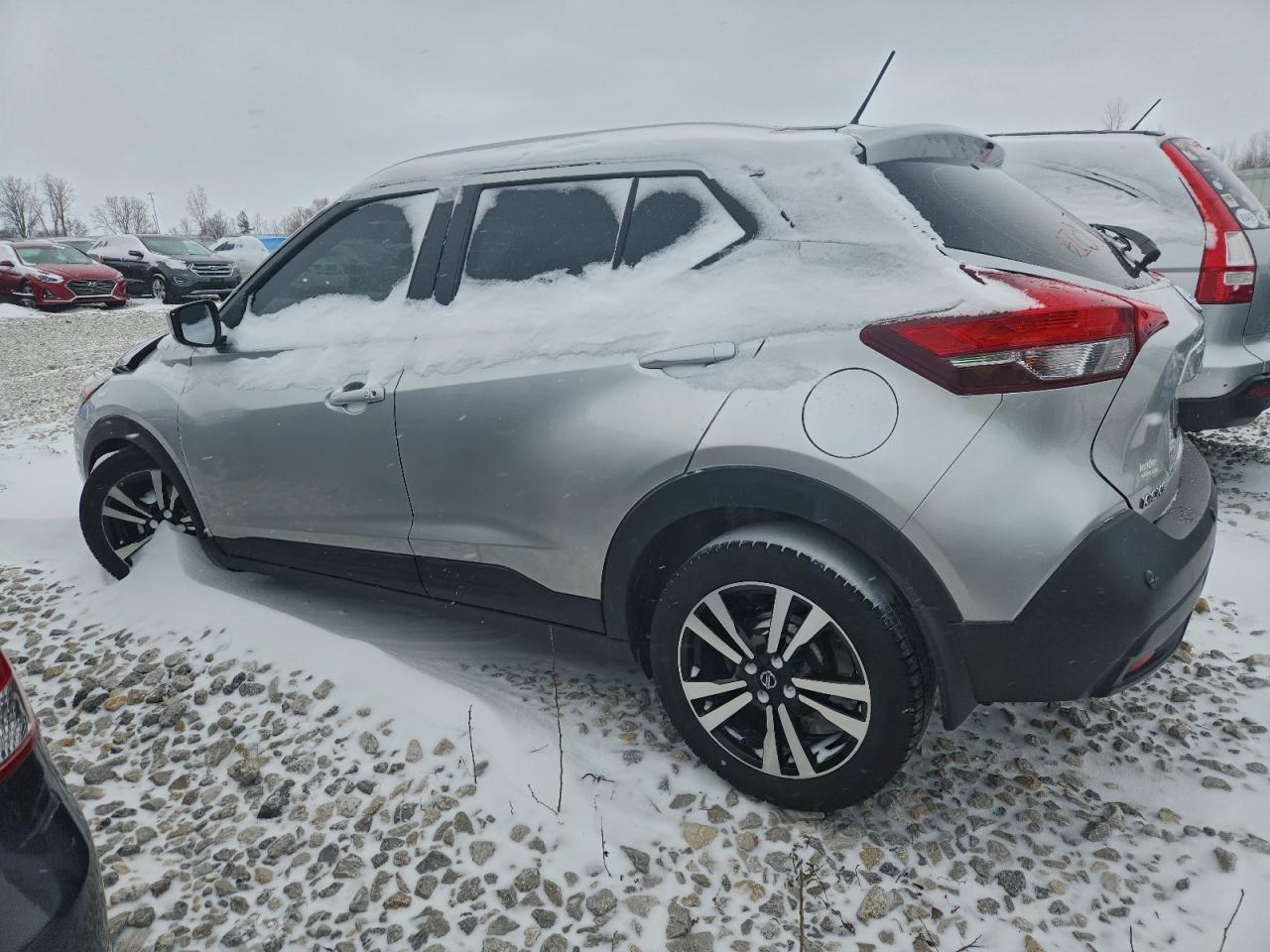 Nissan Kicks Sv Image 13