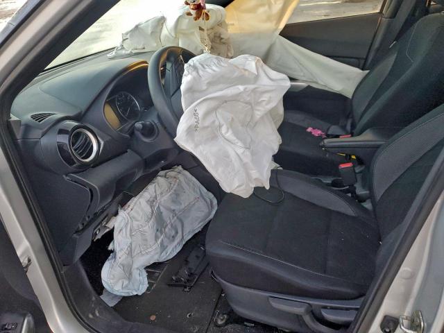 Nissan Kicks Sv Image 3