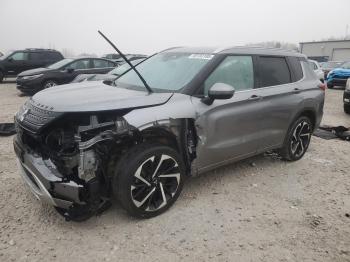  Salvage Mitsubishi Outlander